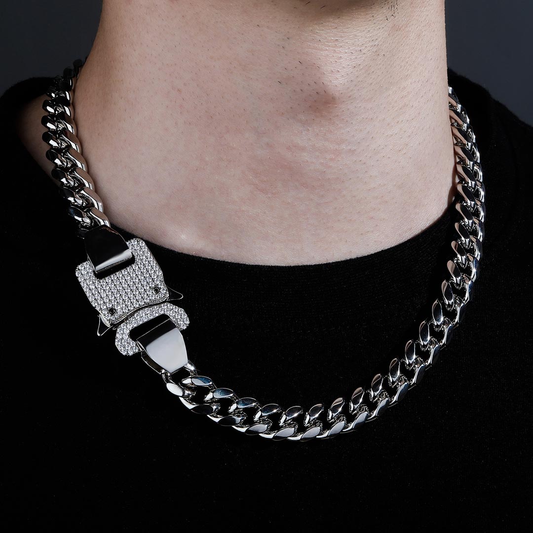 Iced Heavy Buckle 12mm Cuban Link Chain - Helloice Jewelry