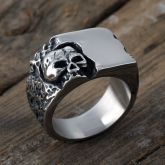 Corner Skull Stainless Steel Ring