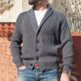 men's single breasted thick sweater