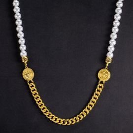 Banshee Pearl Cuban Chain in Gold
