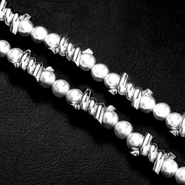 Thorns Barb Wire Pearl Necklace