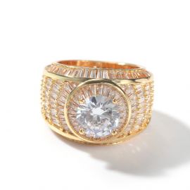 Baguette and Round Diamond Ring in Gold