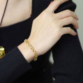 18K Gold 6mm Four-leaf Clover Bracelet in Gold