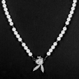 Thorns Iced Upside Down Bunny Pearl Necklace