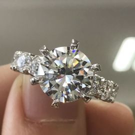5CT Round Cut Engagement Ring