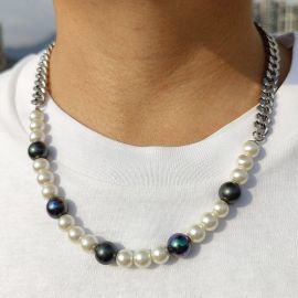 Peacock Black Cuban Pearl Necklace