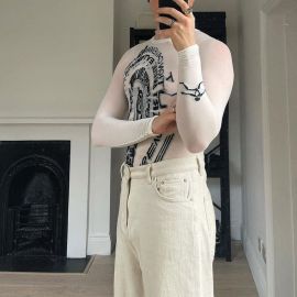 Men's white sexy slim bottoming shirt