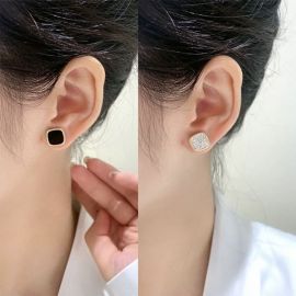 Pavé Square Magnetic Non-Piercing Stud Earrings
