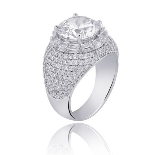 Round Cut and Mirco Pave Ring in White Gold