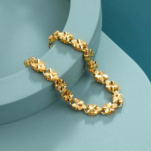 18K Gold 6mm Four-leaf Clover Bracelet in Gold
