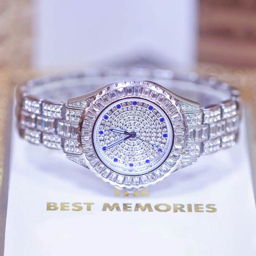Iced 36mm Luxury Women Gypsophila Quartz Watch