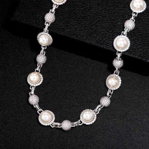 Iced Beads Pearl Chain in White Gold