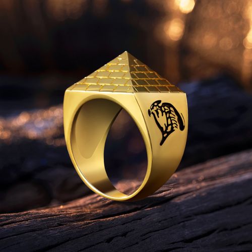 Egyptian Pyramid Ring in Gold