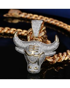 Iced Bulls Pendant in Gold