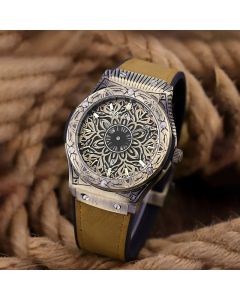 40mm Retro Carved Floral Design Quartz Watch
